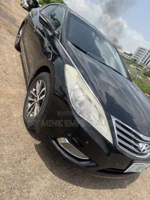 Hyundai Azera 2016 Black