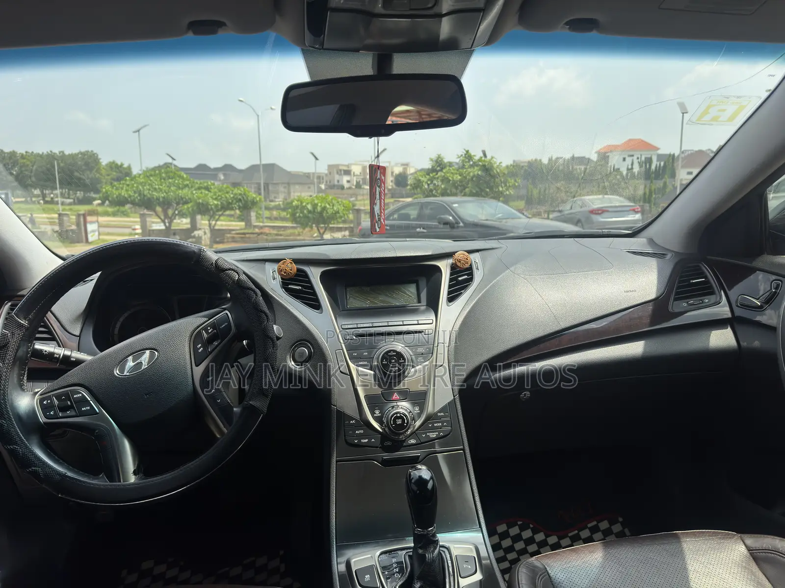 Hyundai Azera 2016 Black