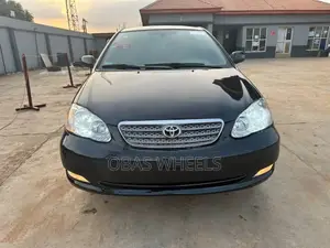 Toyota Corolla LE 2005 Black