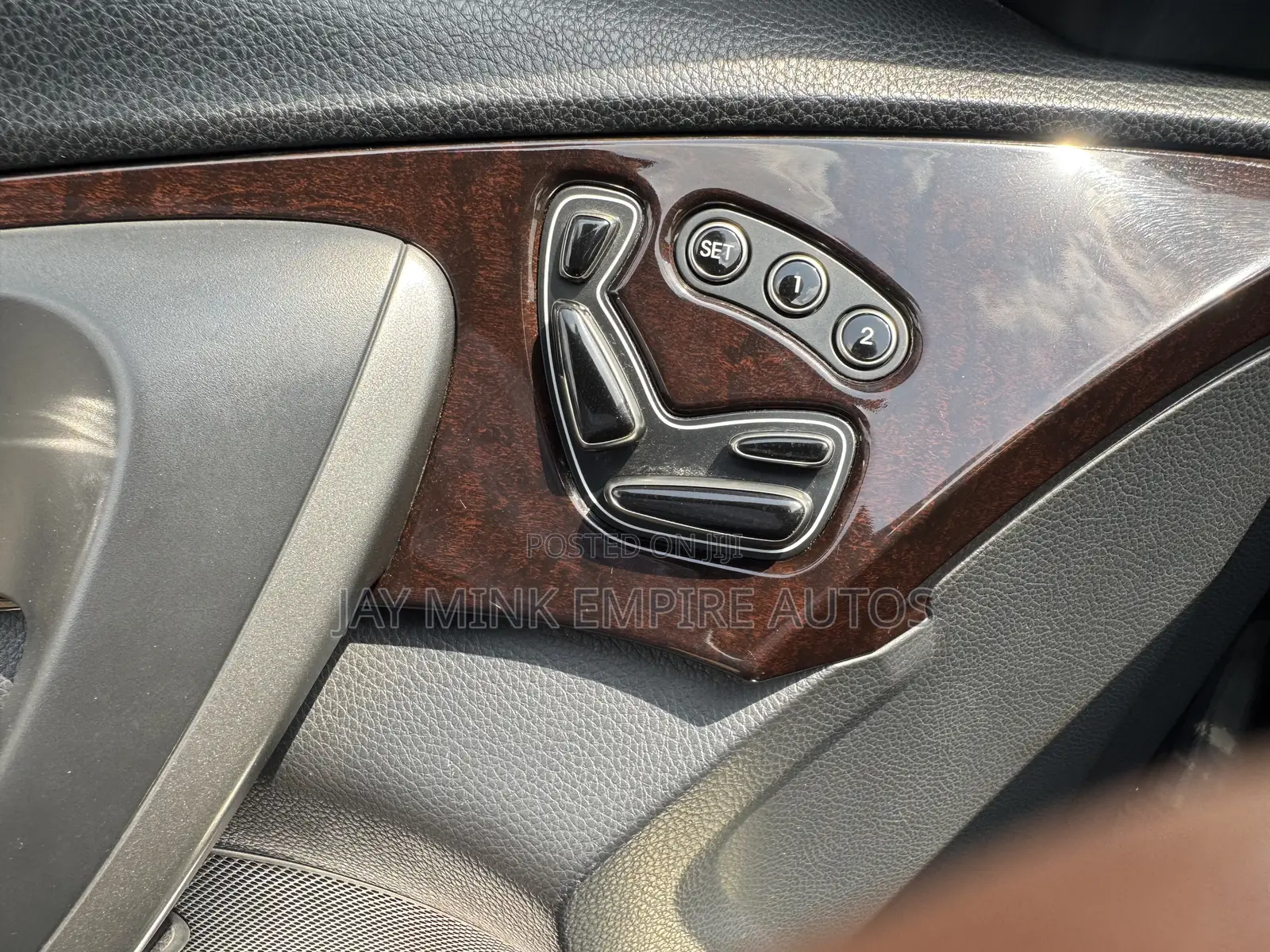 Hyundai Azera 2016 Black