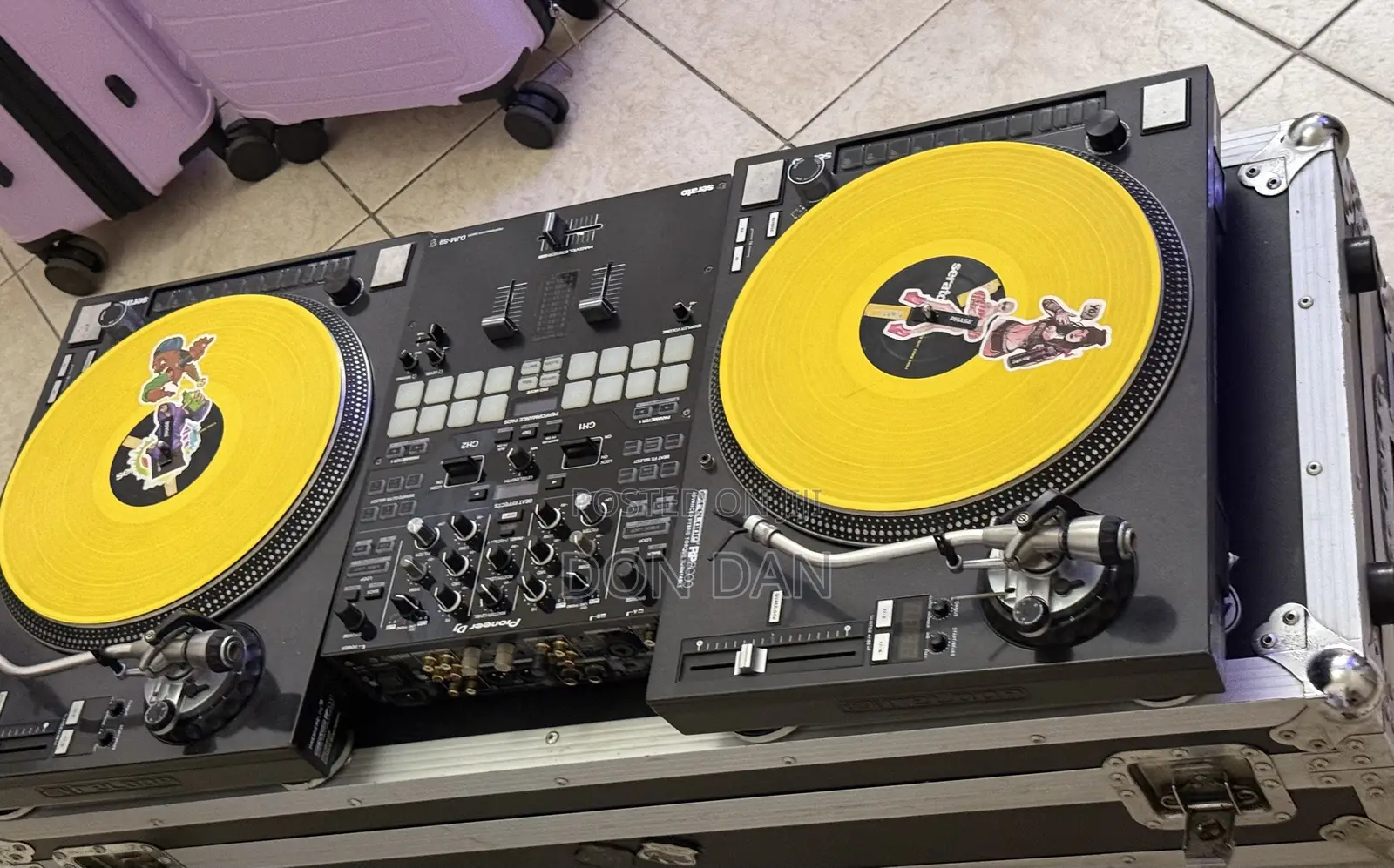 Dj Set Up Turntable