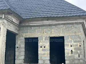 4bdrm Apartment in Ijebu Ode for sale