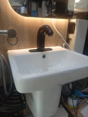Black Automatic Sensor Basin Tap