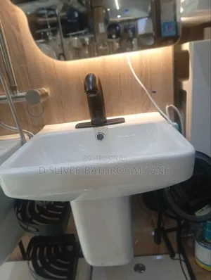 Black Automatic Sensor Basin Tap
