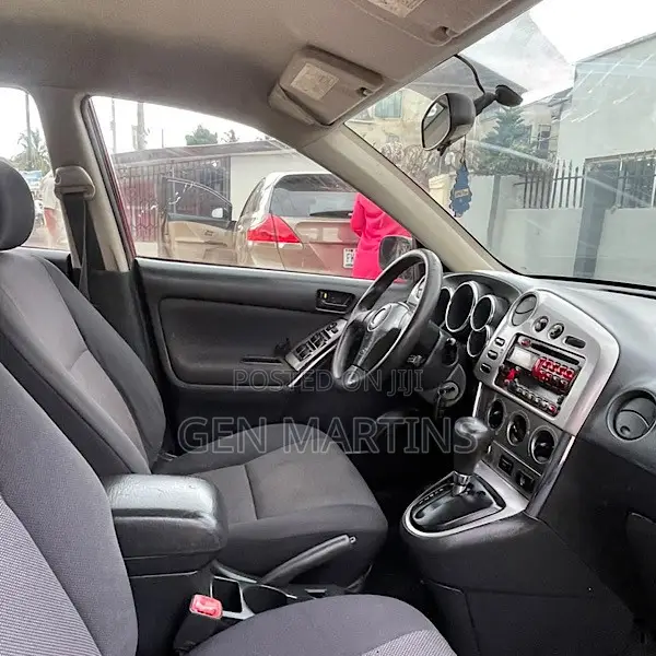 Pontiac Vibe Automatic 2004 Red
