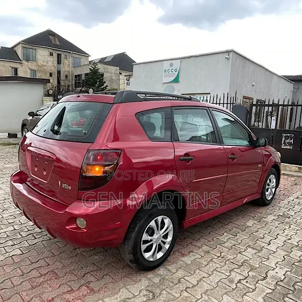 Pontiac Vibe Automatic 2004 Red