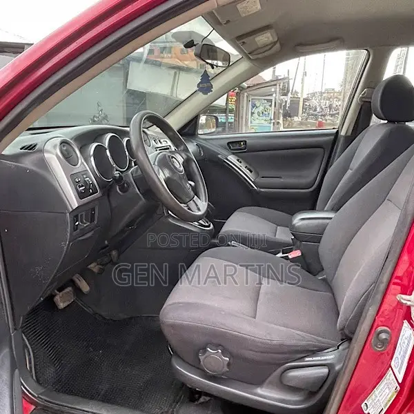 Pontiac Vibe Automatic 2004 Red
