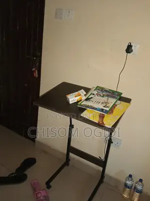 Single Table Stand
