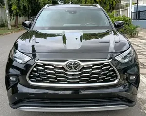 Toyota Highlander Platinum 2022 Black