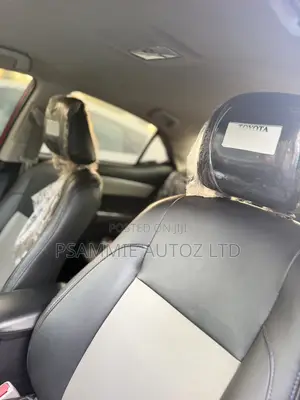 Toyota Corolla 2016 Red