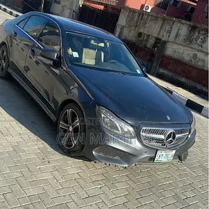Mercedes-Benz E350 2010