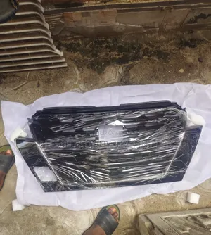 Front Grill Nissan Kick 2023