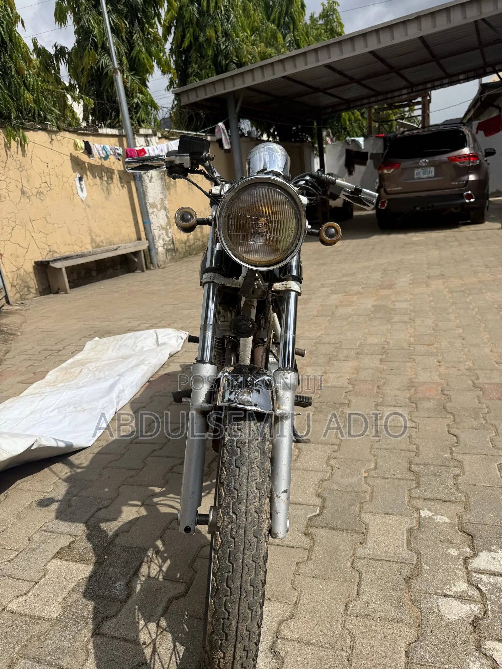 Suzuki 1999 Black