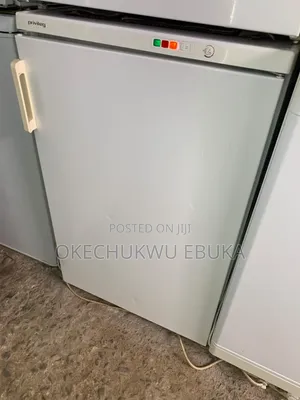 Uk Used 1/10 Table Top Refrigerator