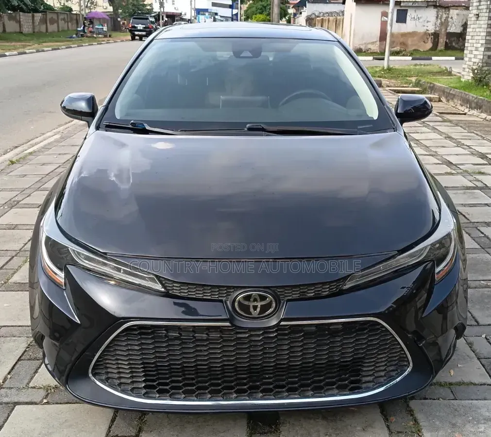 Toyota Corolla XLE 2020 Black