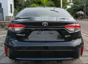 Toyota Corolla XLE 2020 Black