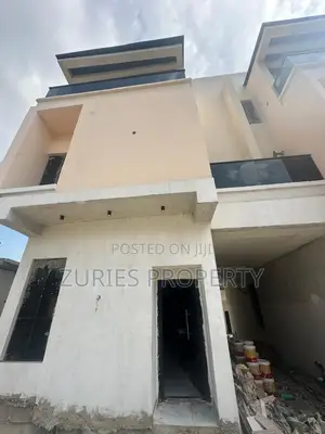 4bdrm Duplex in Millennium Estate, Millenuim/UPS for rent