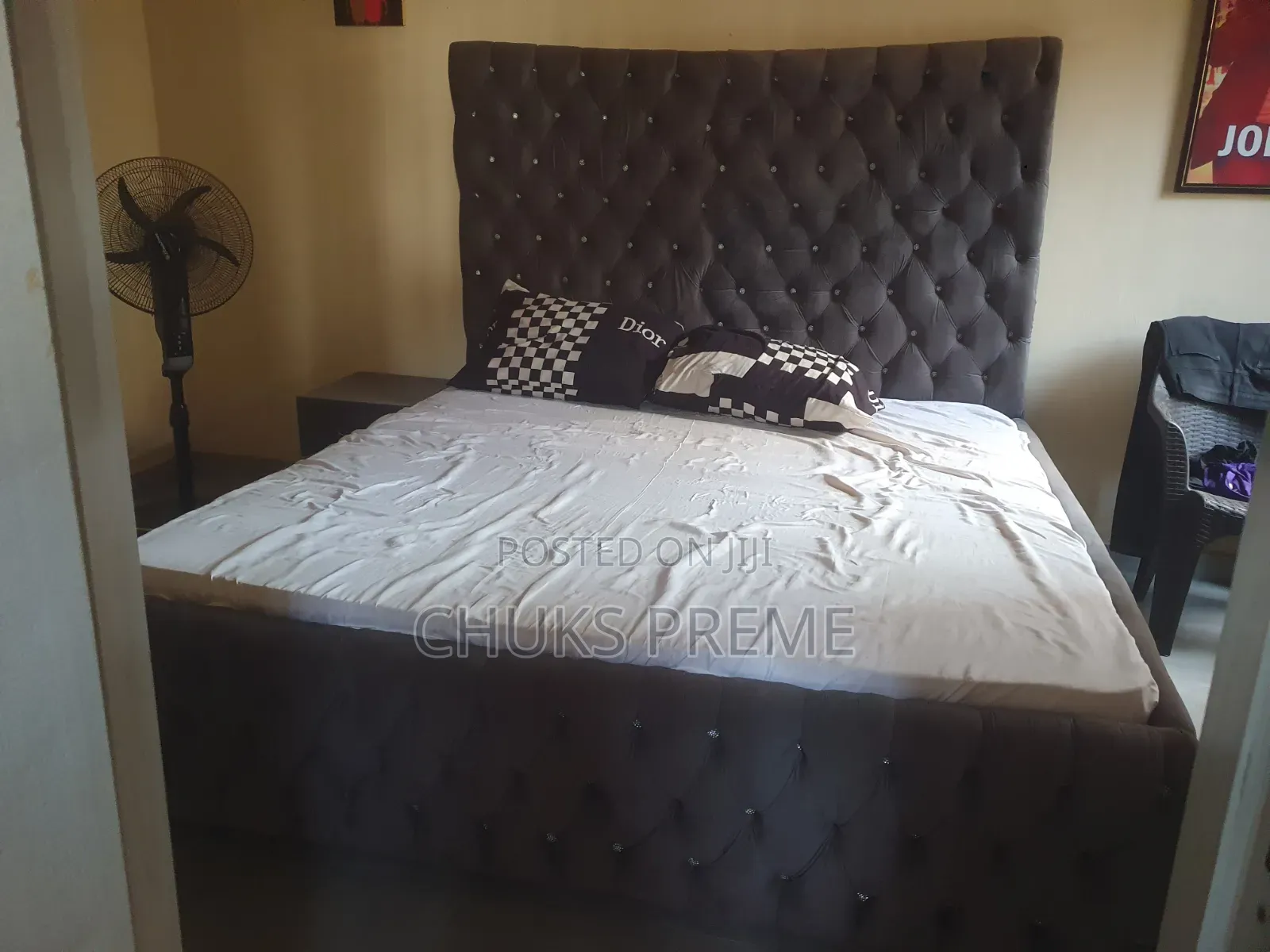 6x6 Bedframe and Foam, Also Comes With Ottoman