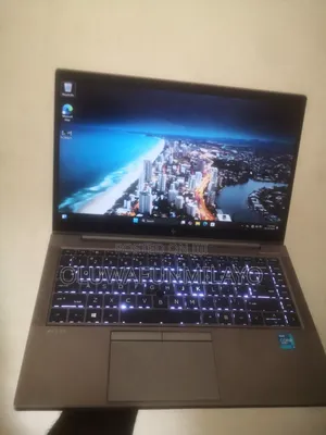 Laptop HP ZBook Firefly G8 8GB Intel Core i5 SSD 256GB