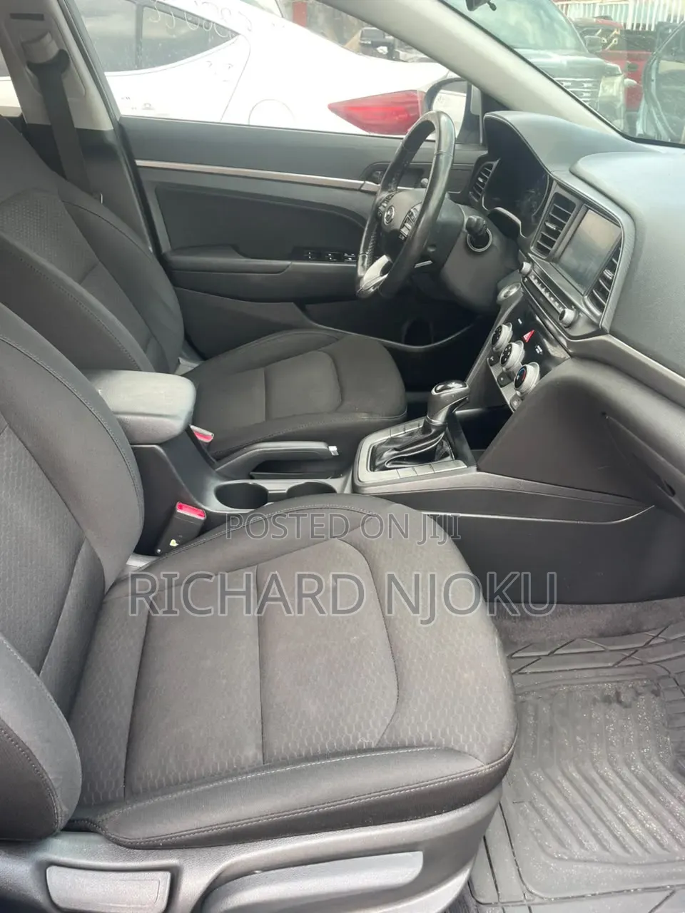 Hyundai Elantra Limited 2019 Silver