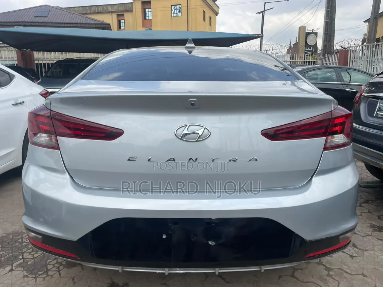 Hyundai Elantra Limited 2019 Silver