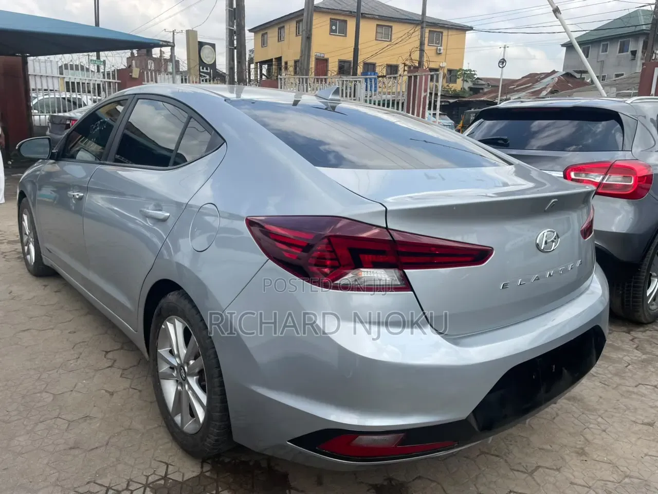 Hyundai Elantra Limited 2019 Silver