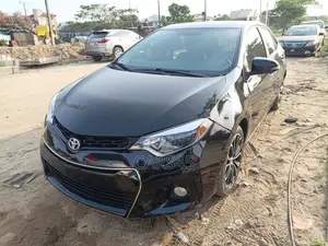 Toyota Corolla 2014 Black