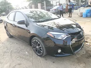 Toyota Corolla 2014 Black