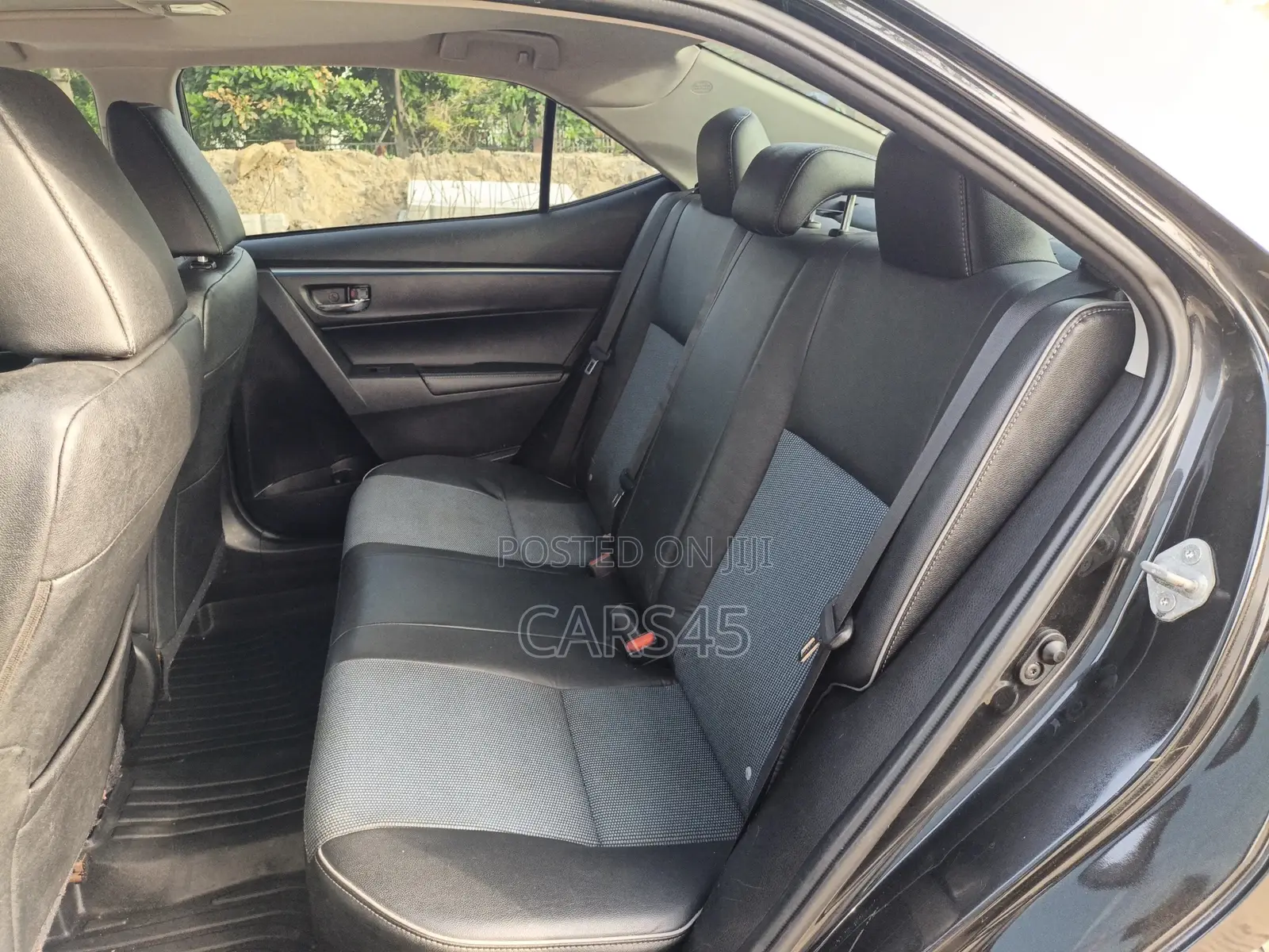 Toyota Corolla 2014 Black