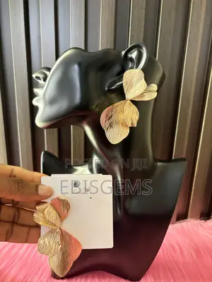 Owanbe Earring