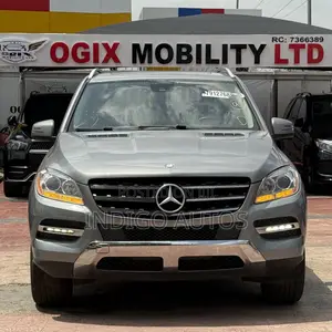 Mercedes-Benz M Class ML350 4dr SUV (3.5L 6cyl 7A) 2015 Gray