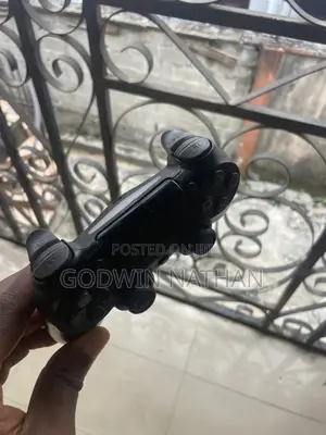 Uk Used Ps4 Pad Available
