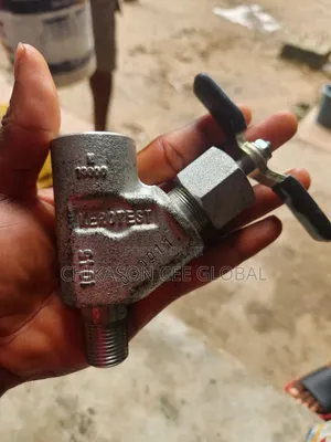 1/2" Kerotest Y Needle Valve (110 Gauge Shutoff Needle Valve)