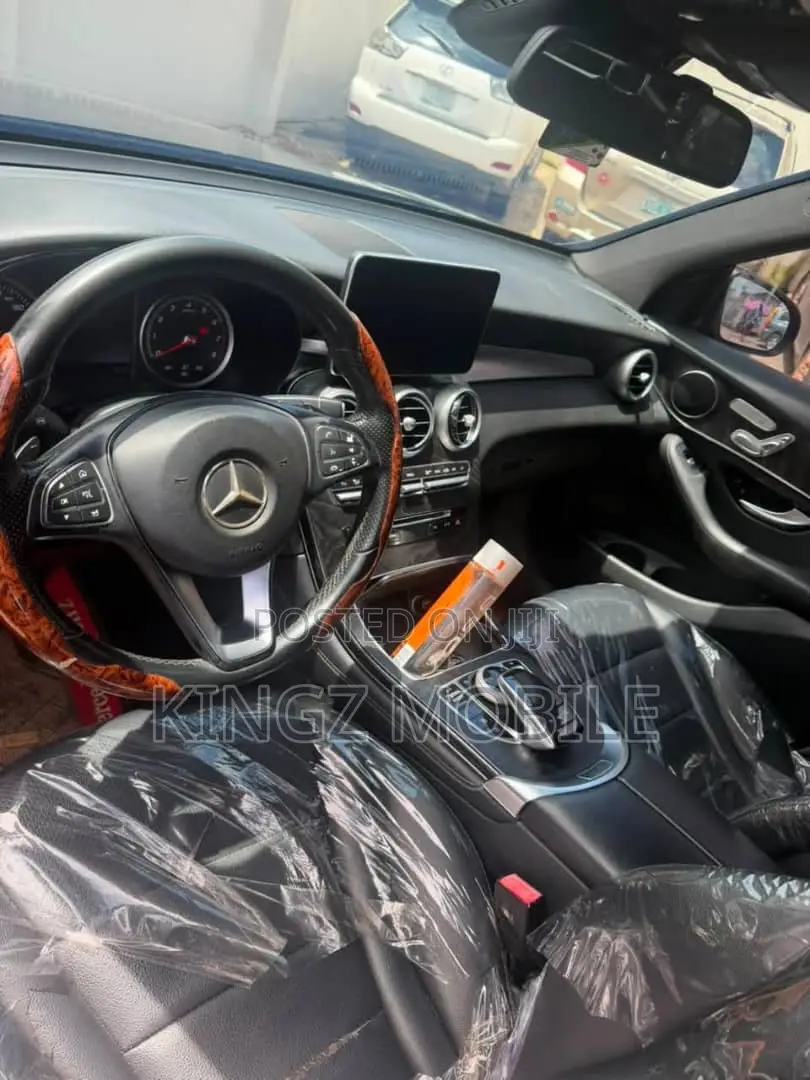 Mercedes-Benz GLC-Class 2017 Black