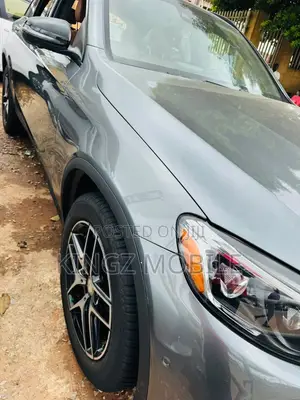 Mercedes-Benz GLC-Class 2017 Black