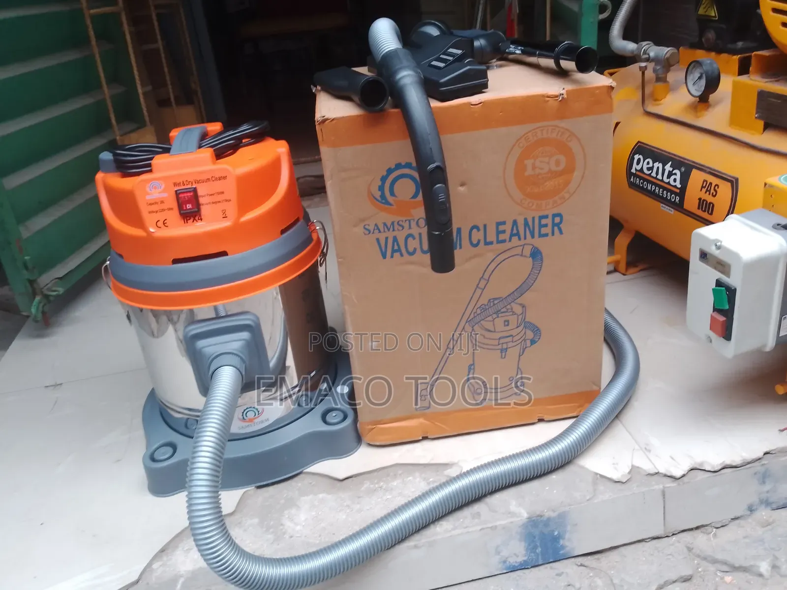 Vacuum Cleaner