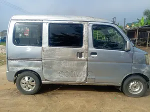 Daihatsu Hijet 2013 Silver