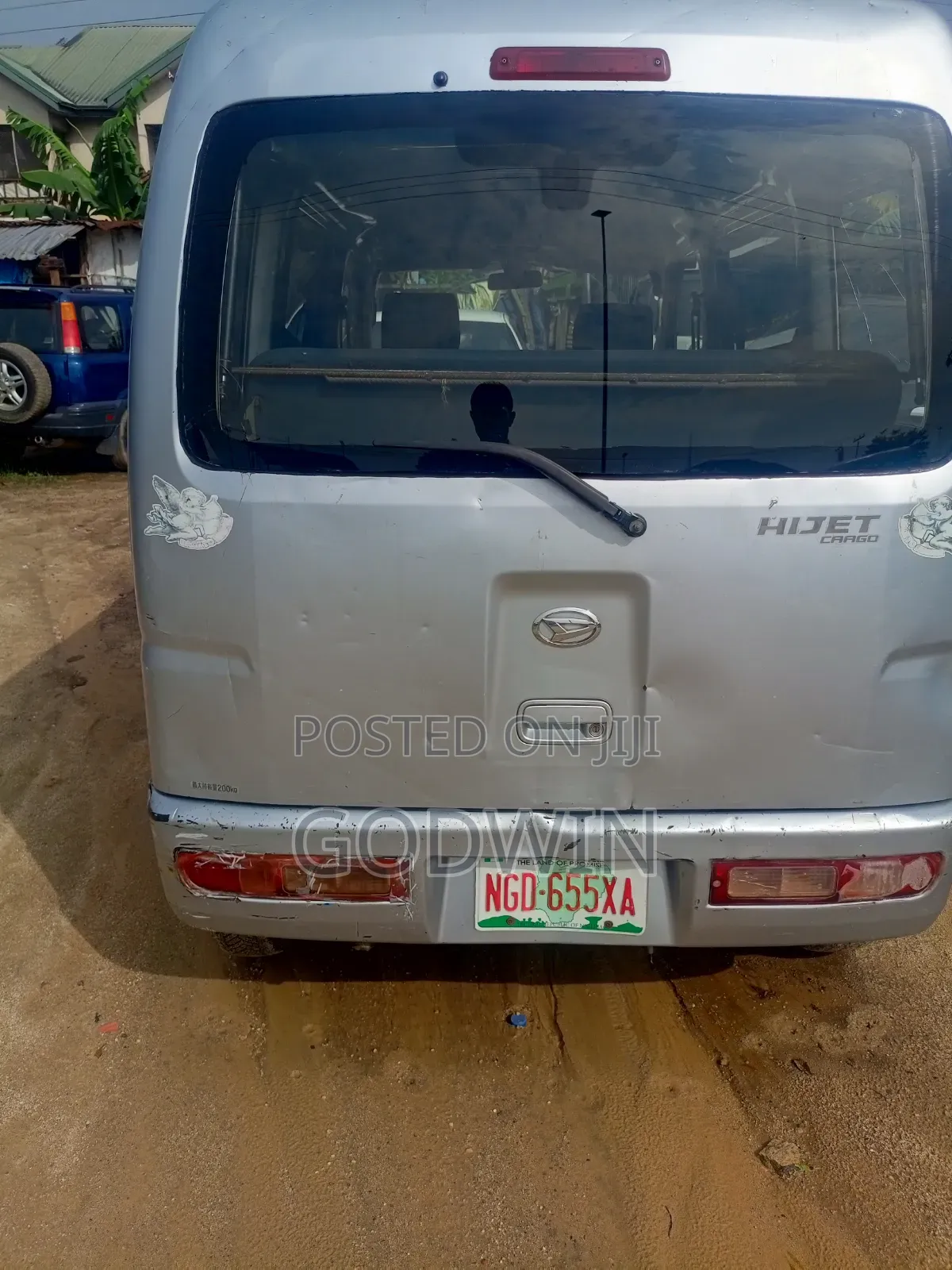 Daihatsu Hijet 2013 Silver