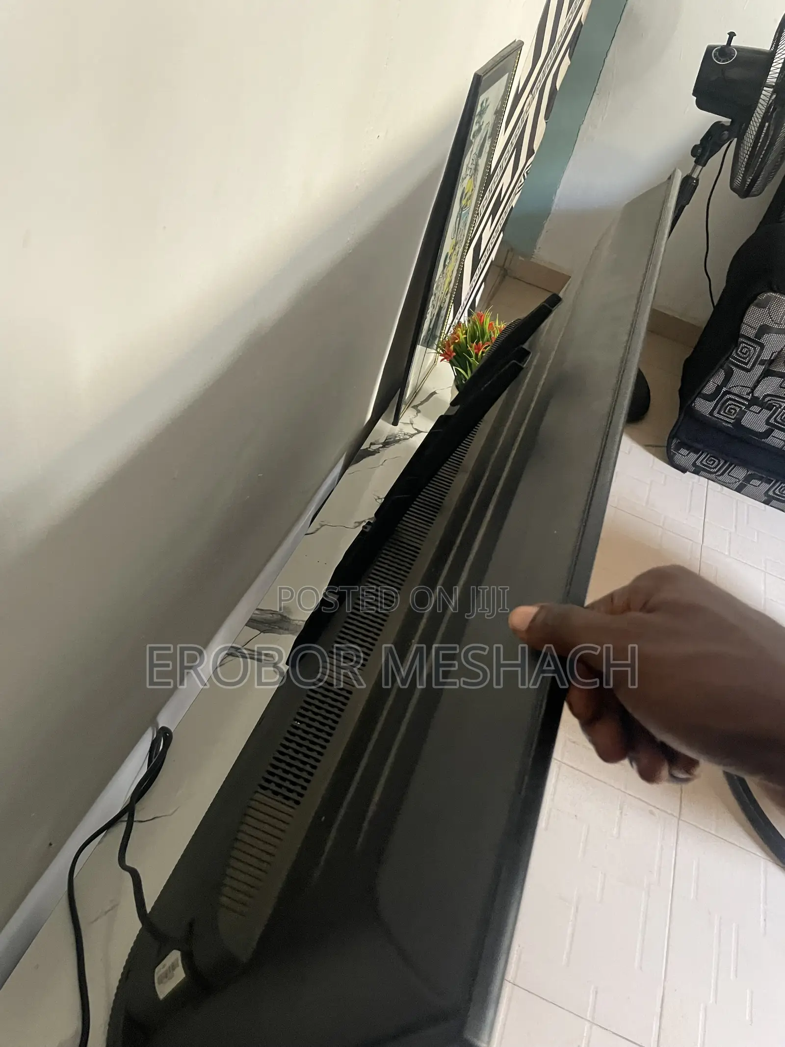 TCL 43” Smart TV