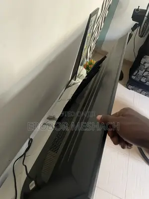TCL 43” Smart TV