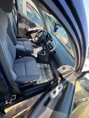 Toyota Matrix 2004 Blue