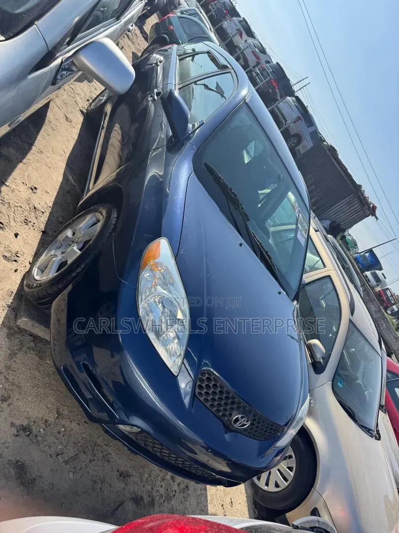 Toyota Matrix 2004 Blue