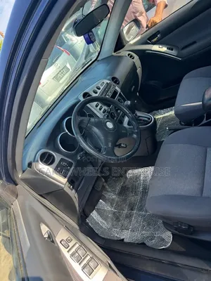 Toyota Matrix 2004 Blue