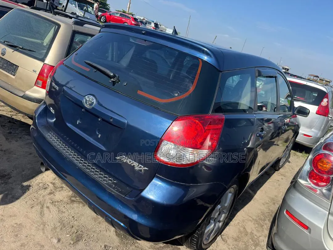 Toyota Matrix 2004 Blue