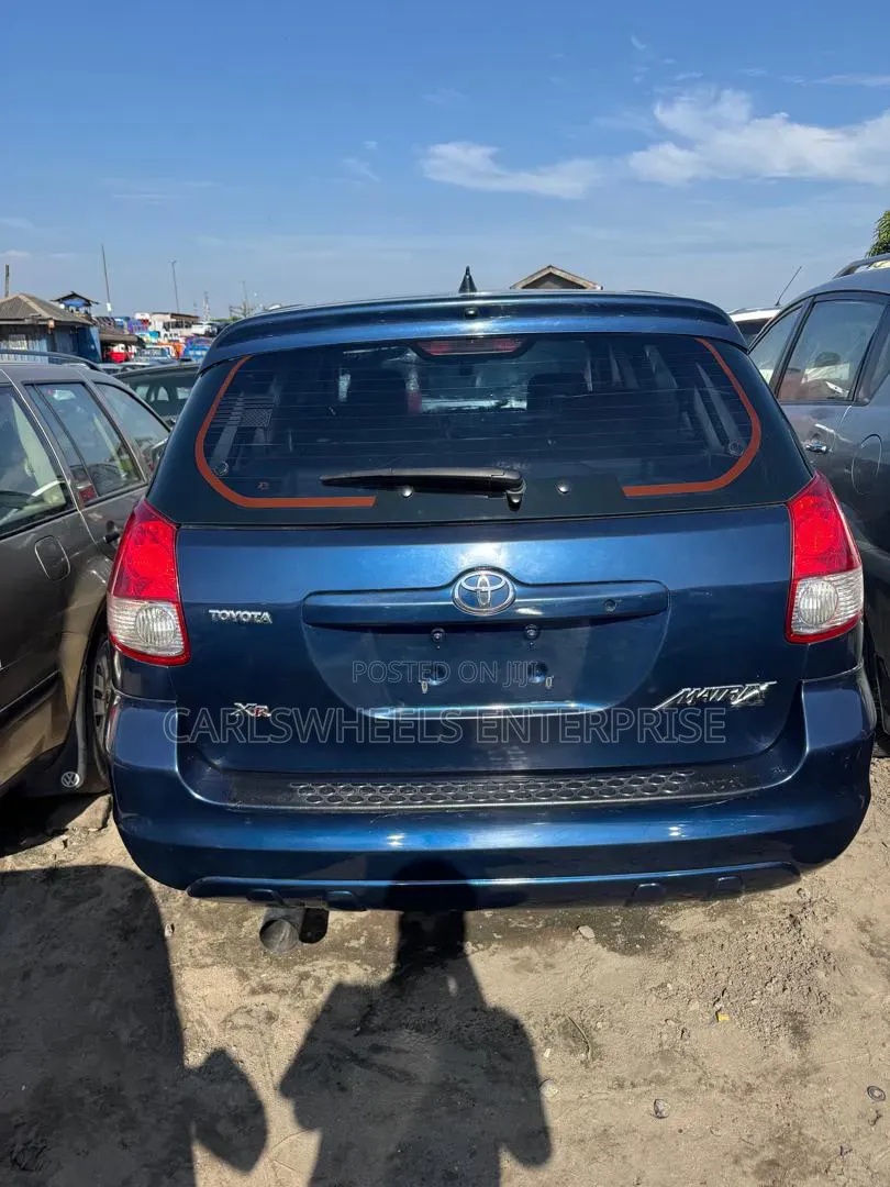 Toyota Matrix 2004 Blue