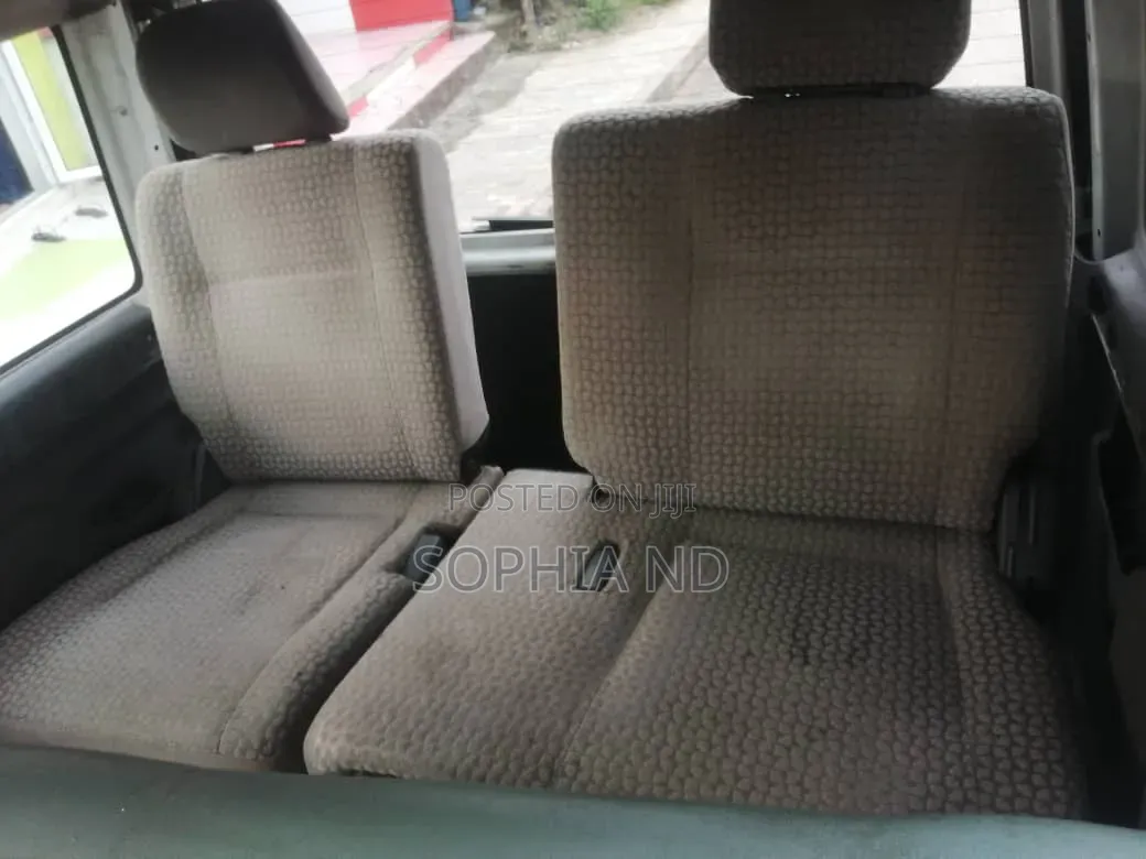 Mitsubishi Fuso Aero Bus 2007 White