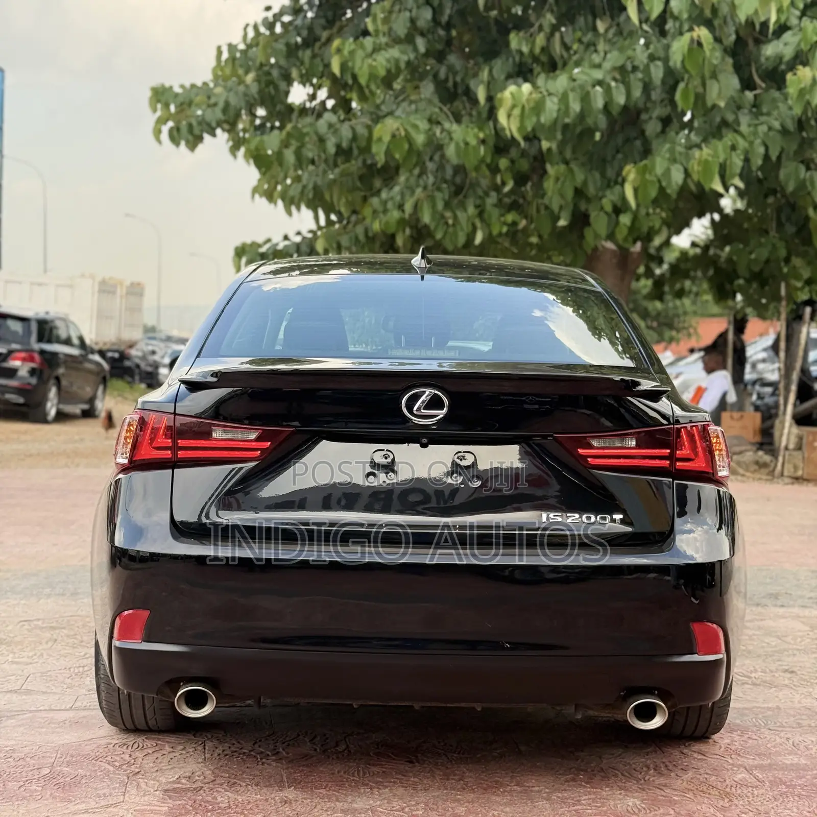 Lexus IS 200t 2016 Black