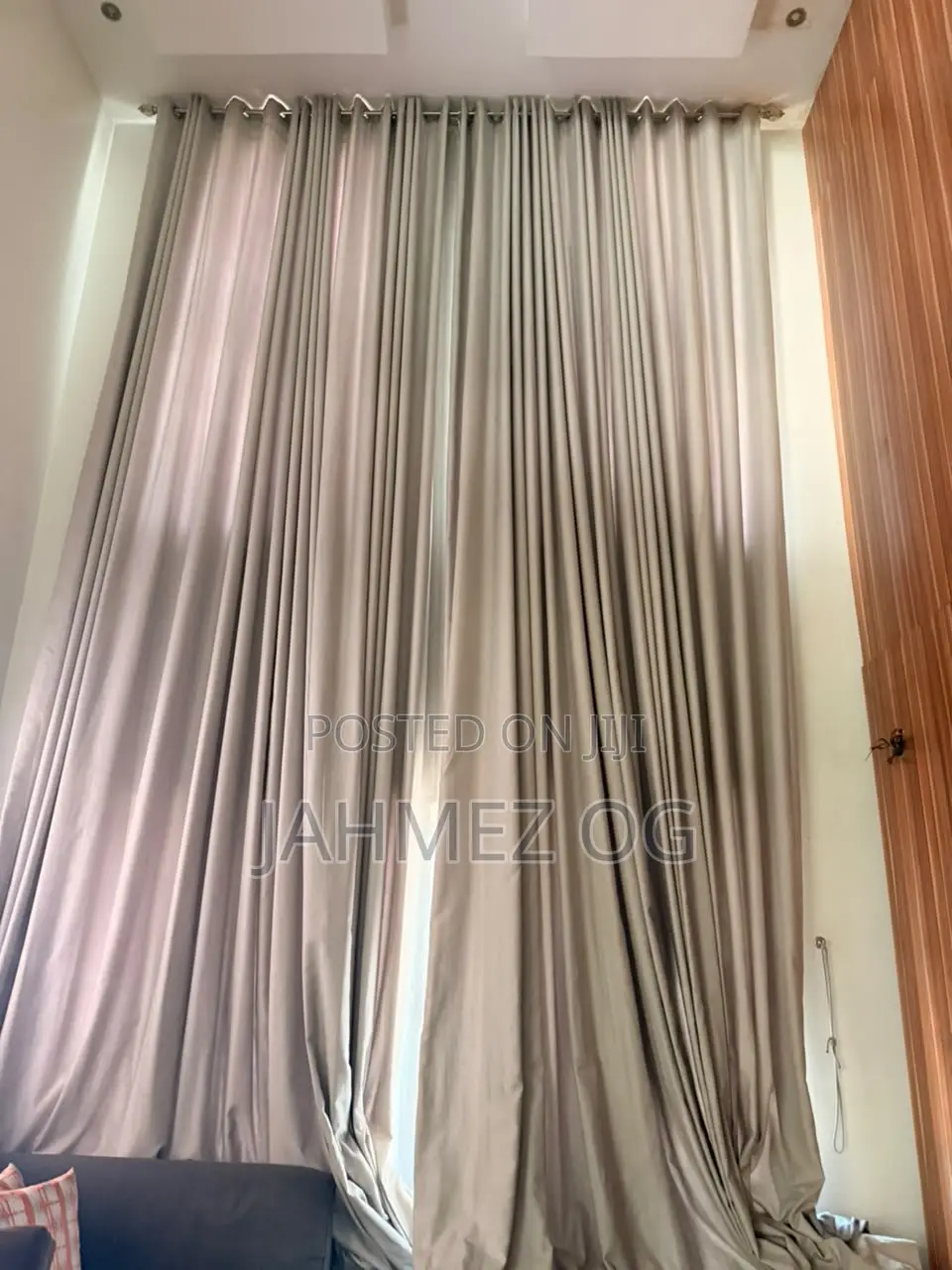 Automated Blinds(2) With Remote