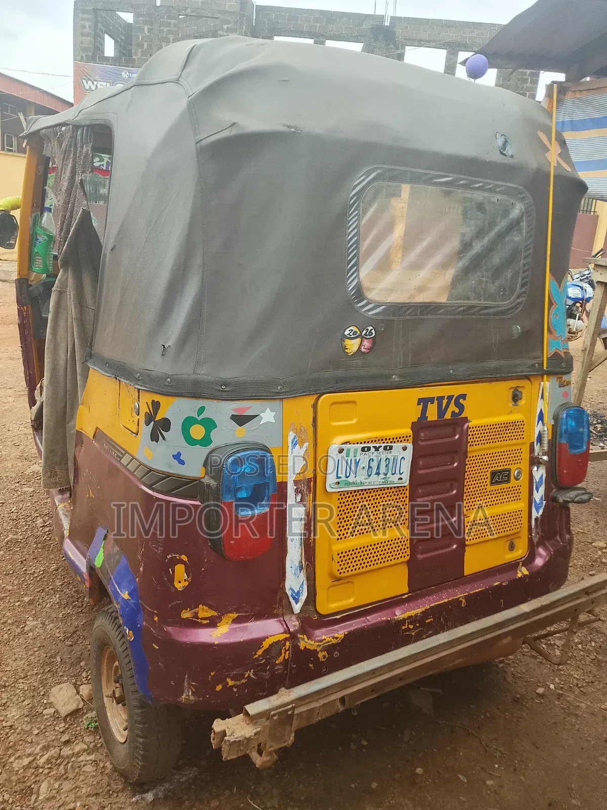 TVS King Cargo 2023 Yellow