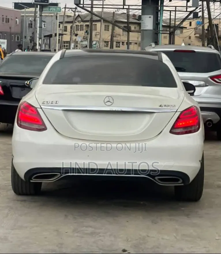Mercedes-Benz C300 2015 White